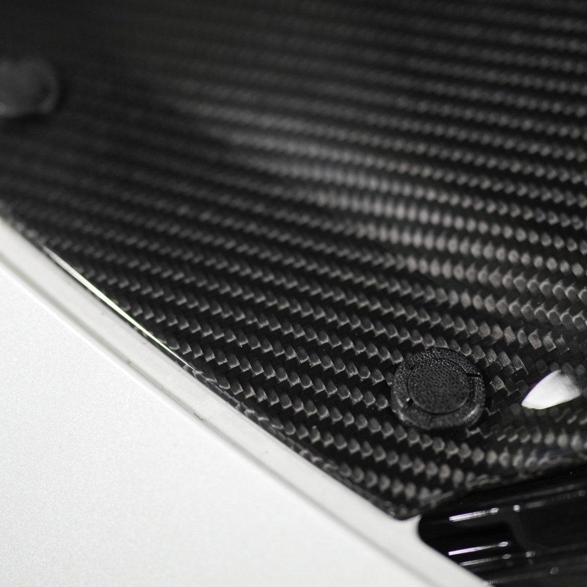JDMuscle [Nissan Z 23-24] Cubierta de radiador de fibra de carbono
