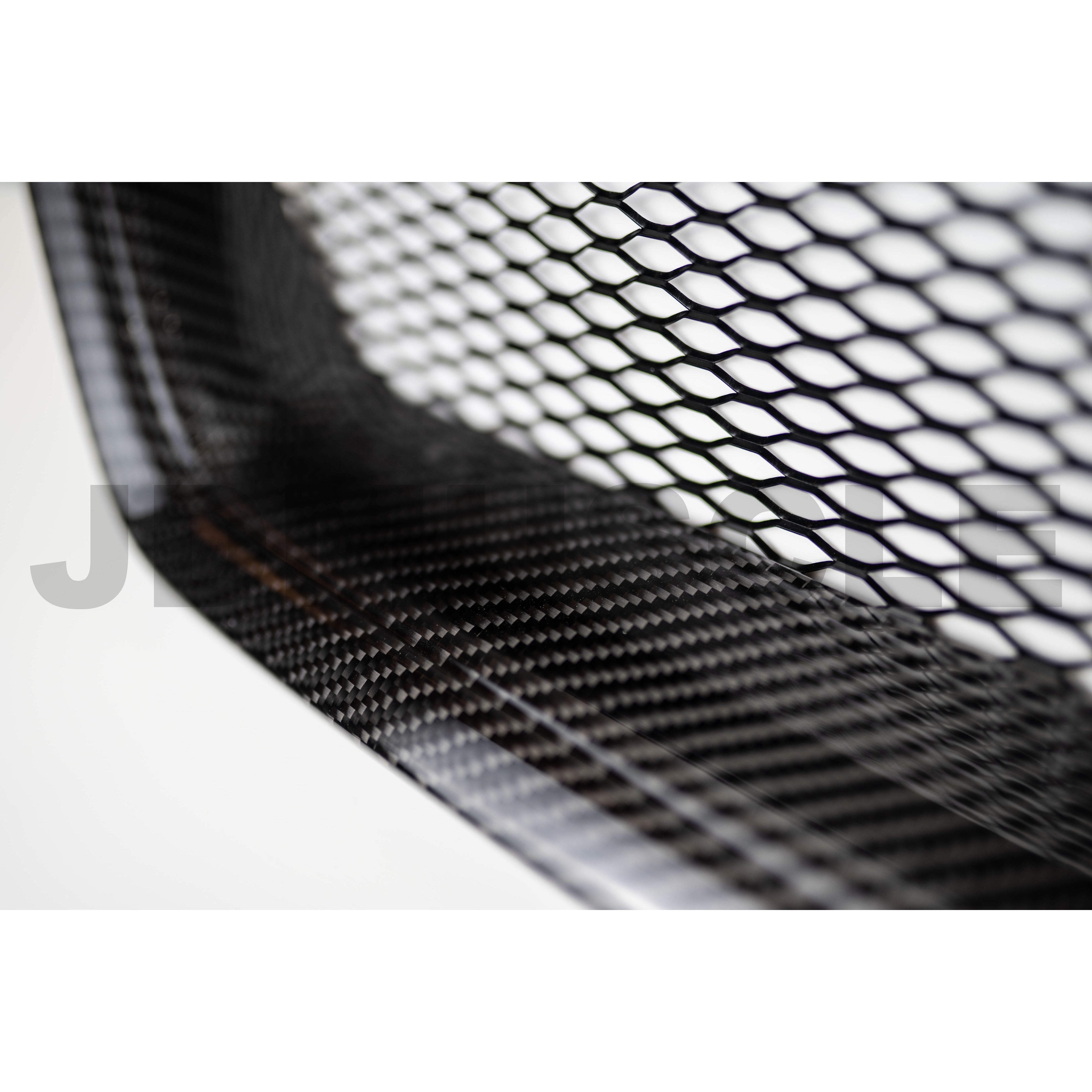 Parrilla de fibra de carbono JDMuscle [WRX/STI 18-21] V2 | Sarga/Panal de abeja