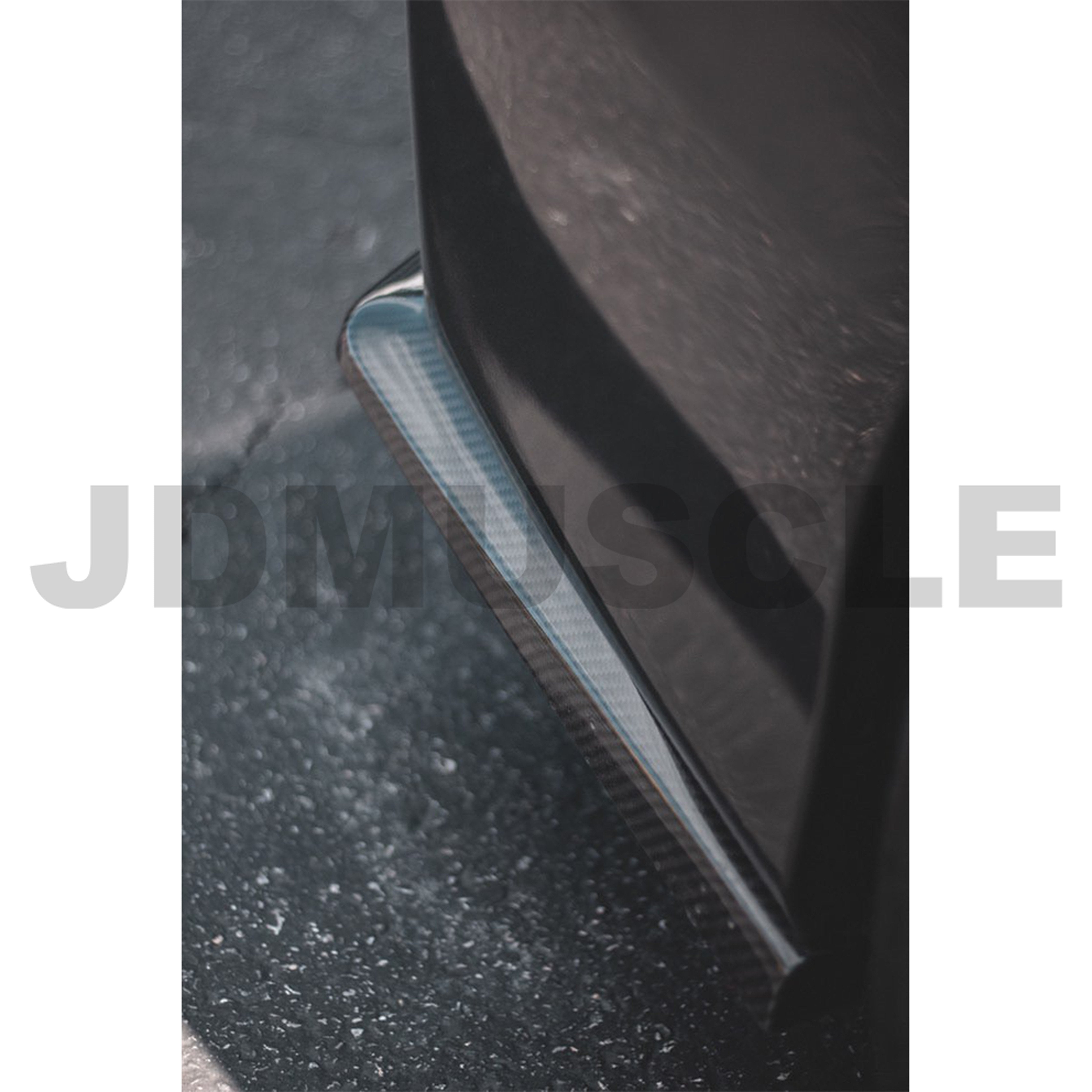 JDMuscle [WRX/STI 15-21] Faldones traseros estilo HT de fibra de carbono