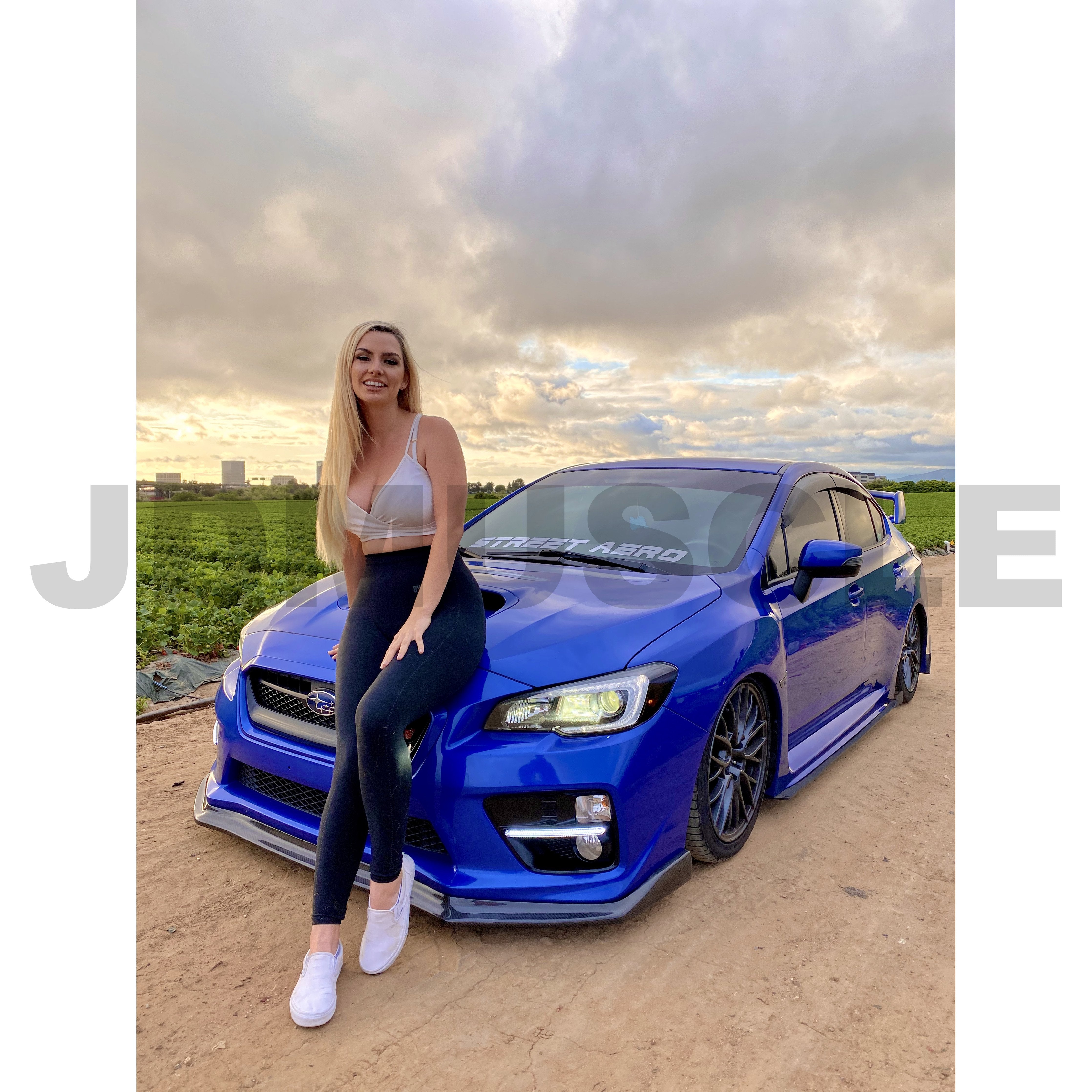JDMuscle [WRX/STI 15-17] Borde de parachoques delantero estilo CS de fibra de carbono