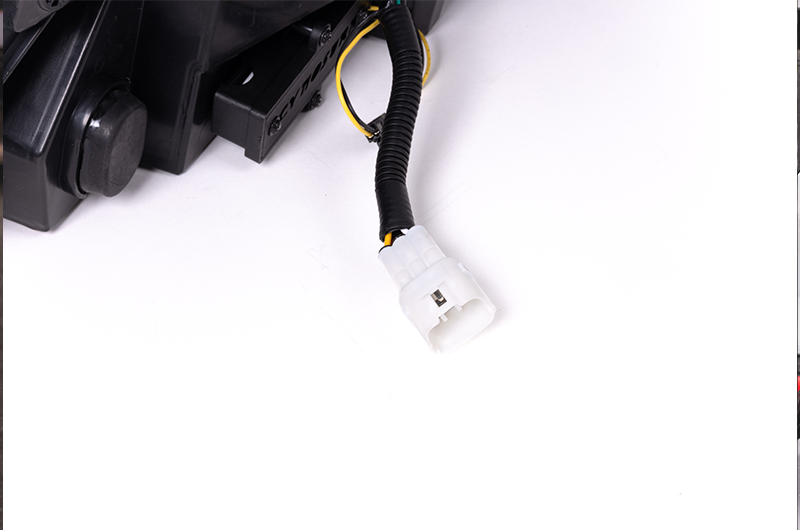 Luces traseras LED OLM Spec-AR (lente ahumada/base negra/barra blanca) - WRX 2022+