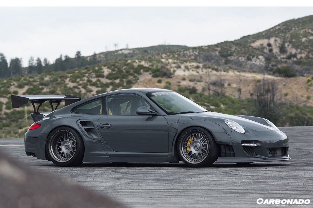 Carbonado 2009-2012 Porsche 911 997.2 TurboS 4S DE Style Auto Full Wide Body Kit