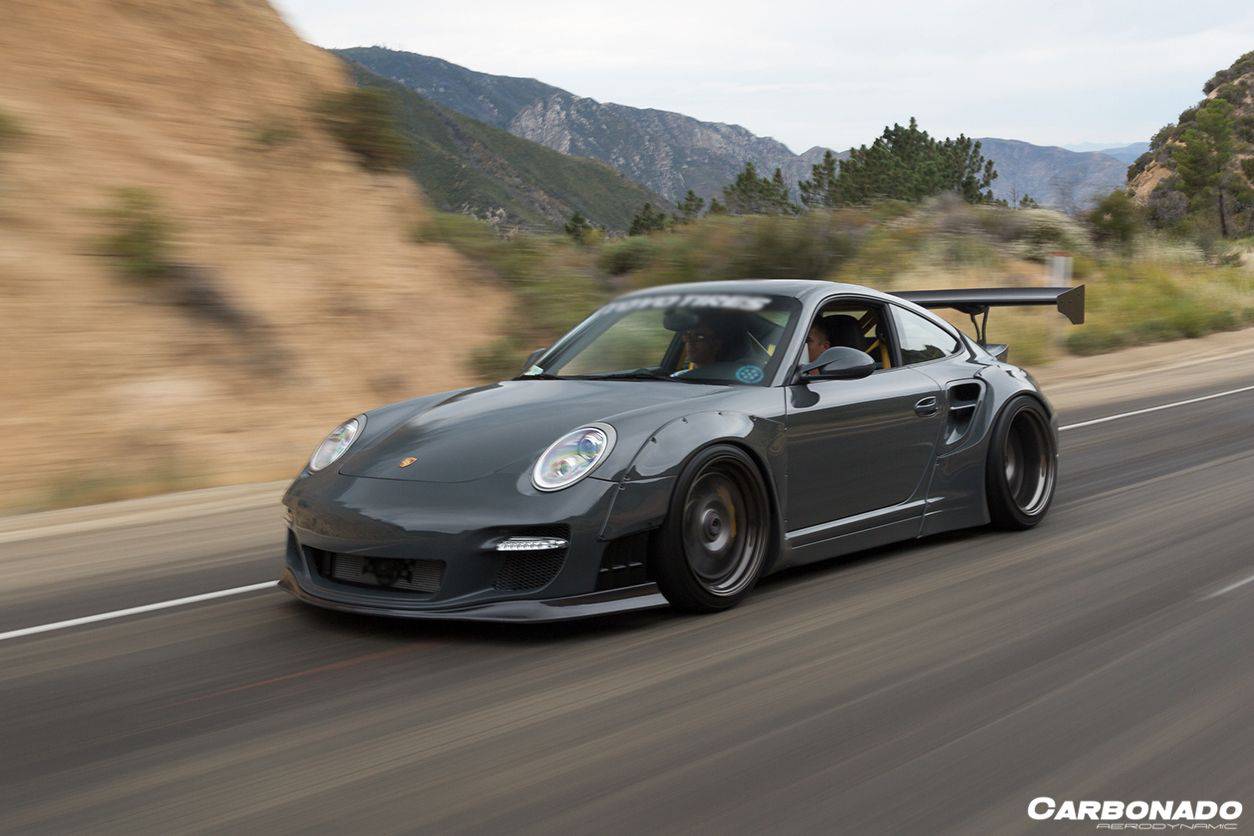 Carbonado 2009-2012 Porsche 911 997.2 TurboS 4S DE Style Auto Full Wide Body Kit