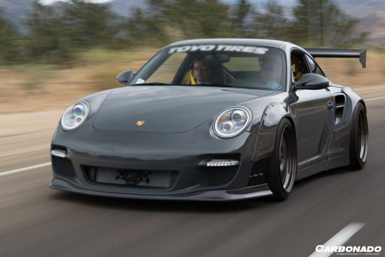 Carbonado 2009-2012 Porsche 911 997.2 TurboS 4S DE Style Auto Full Wide Body Kit