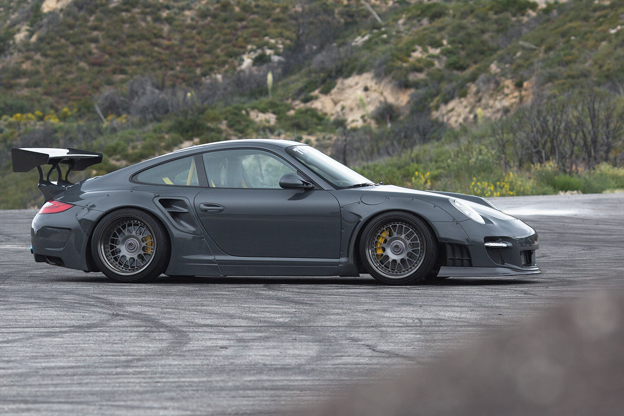 Carbonado 2009-2012 Porsche 911 997.2 Turbo    S DE Style Wide Body Fender Flare