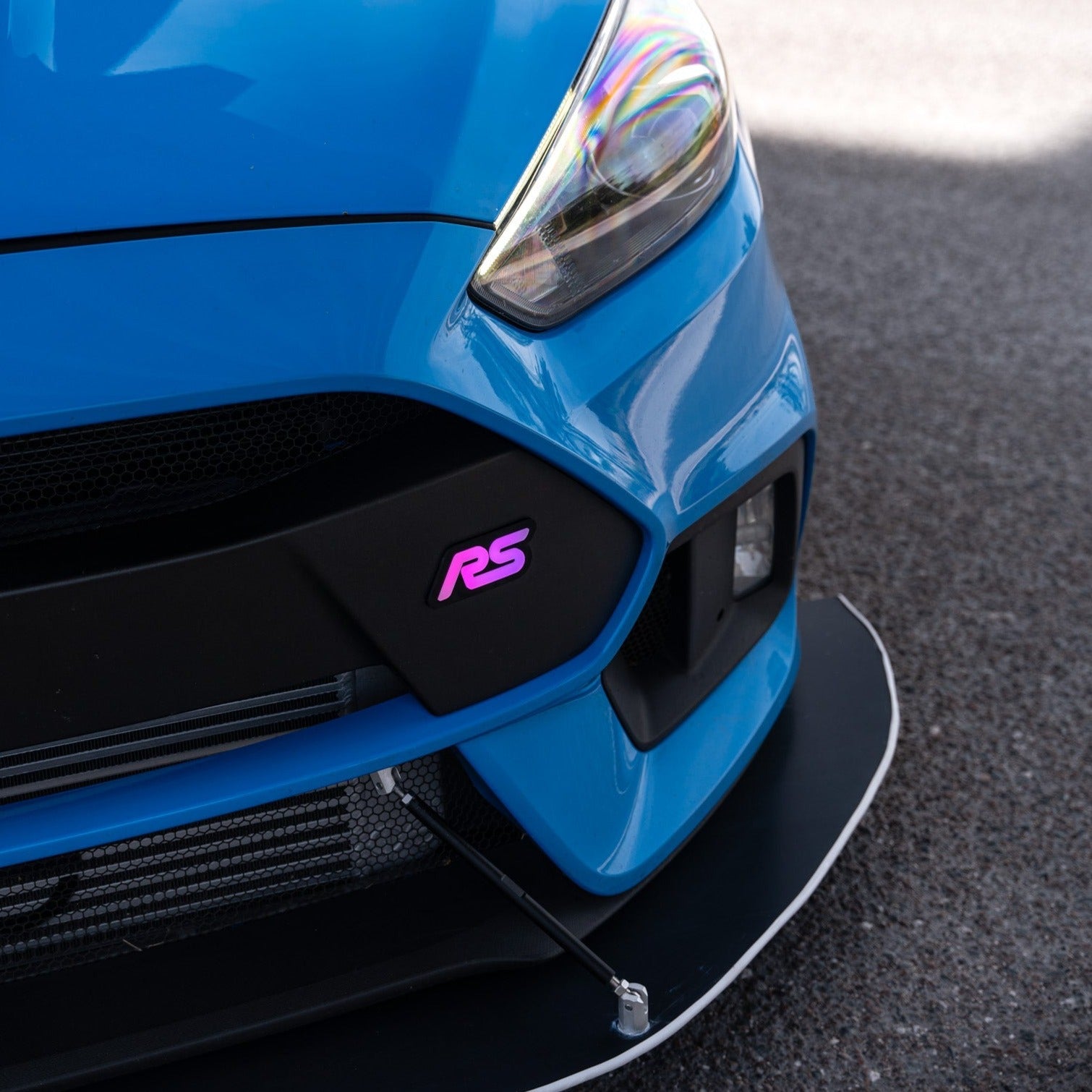 Lit Logos RS Grill Badge | 2015 - 2018 Focus RS - Lit Logos