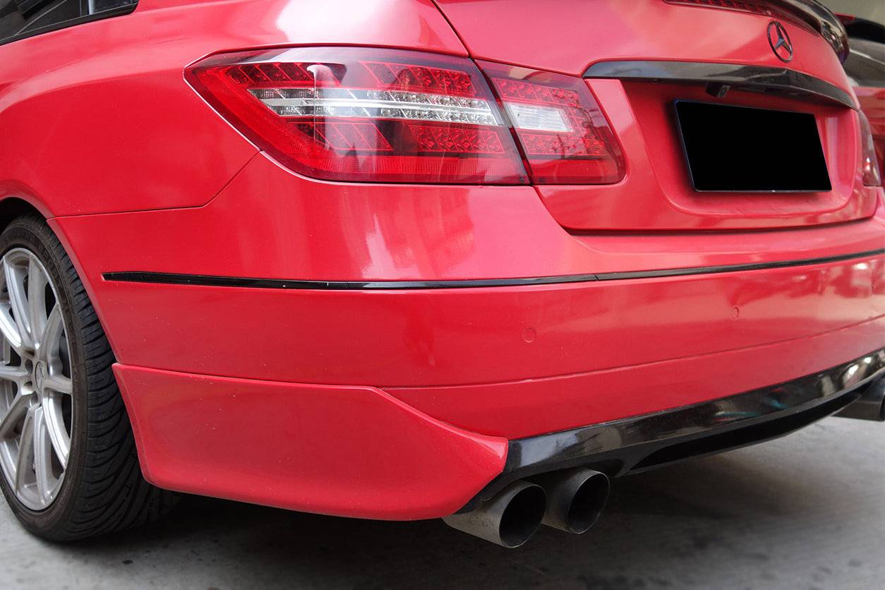 Carbonado 2010-2013 Mercedes Benz E Class W207 Coupe LS Style Rear Lip Caps