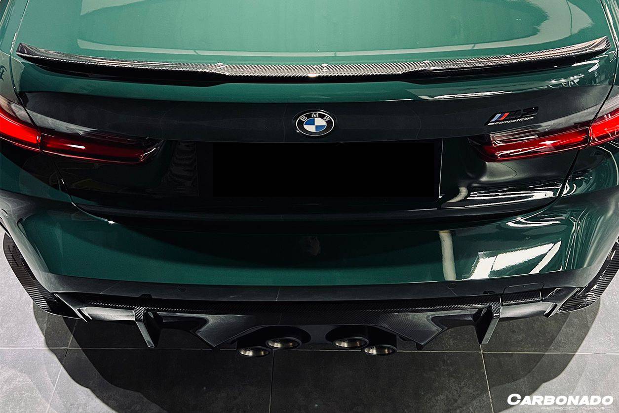 Carbonado 2021-UP BMW M4 G82    G83 MP Style Carbon Fiber Middle Rear Lip with Caps