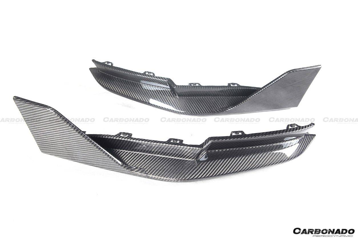 Carbonado 2021-UP BMW M4 G82    G83 MP Style Carbon Fiber Middle Rear Lip with Caps
