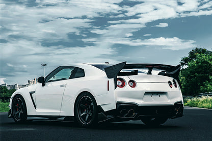 Carbonado VS Style Carbon Fiber Rear Bumper Corner Splitter Lip Caps | 2023-2025 Nissan GTR R35