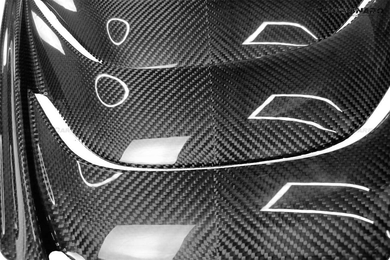 Carbonado 2017-2022 McLaren 720S Spyder Only DRY Carbon Fiber Engine Cover Replacement