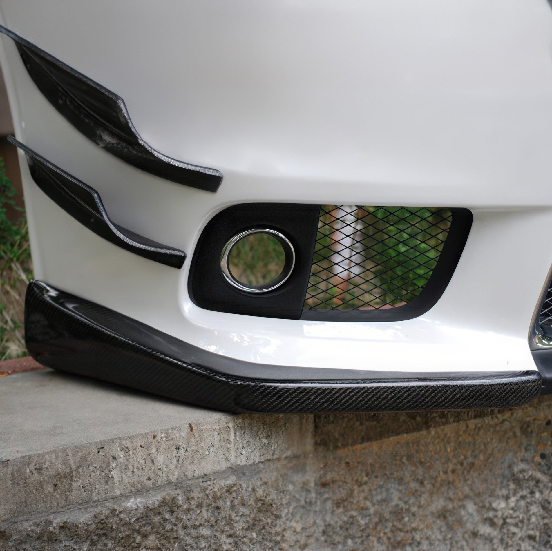 Rexpeed V-Style Carbon Front Lip Cover (Evo X)