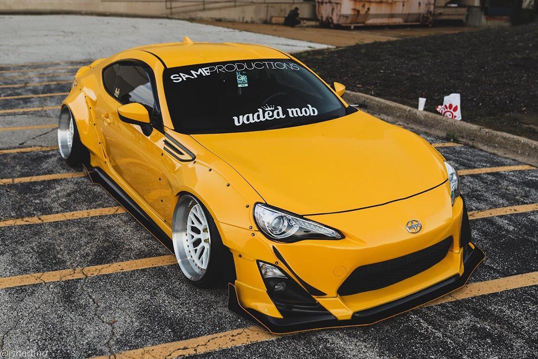 Divisor de dinámica de flujo de aire (parachoques trasero) (Scion FRS 2013-2016)