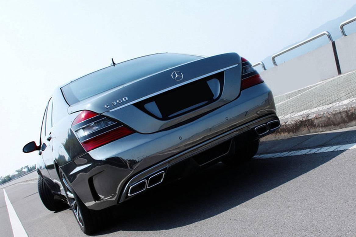 Carbonado 2007-2009 Mercedes Benz W221 S Class BK Style Rear Bumper