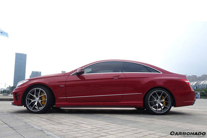Faldones laterales estilo PD para Mercedes Benz Clase E W207 Coupé Carbonado 2010-2016