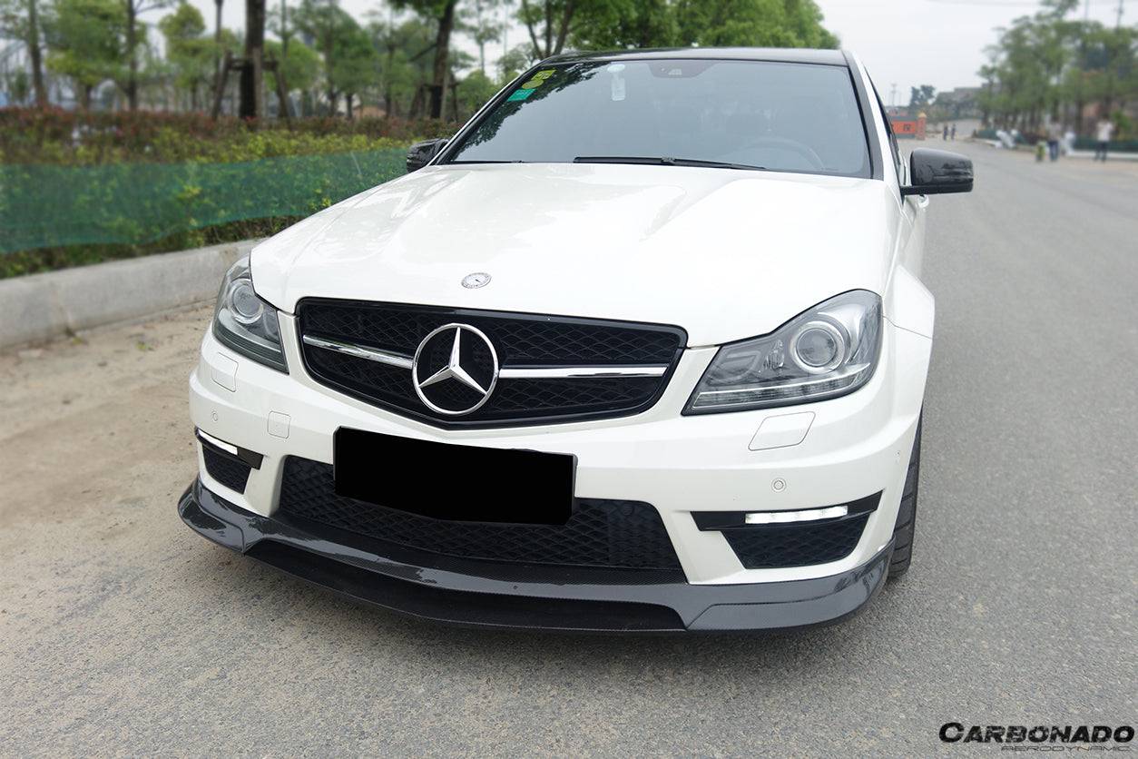 Carbonado 2012-2014 Mercedes Benz W204 C63 AMG RZ Style Carbon Fiber Front Lip