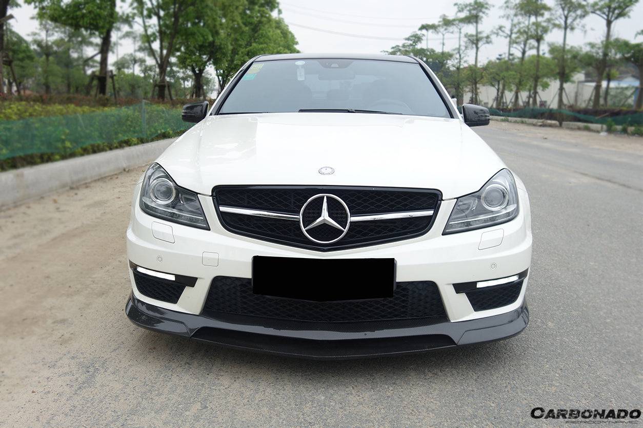 Carbonado 2012-2014 Mercedes Benz W204 C63 AMG RZ Style Carbon Fiber Front Lip