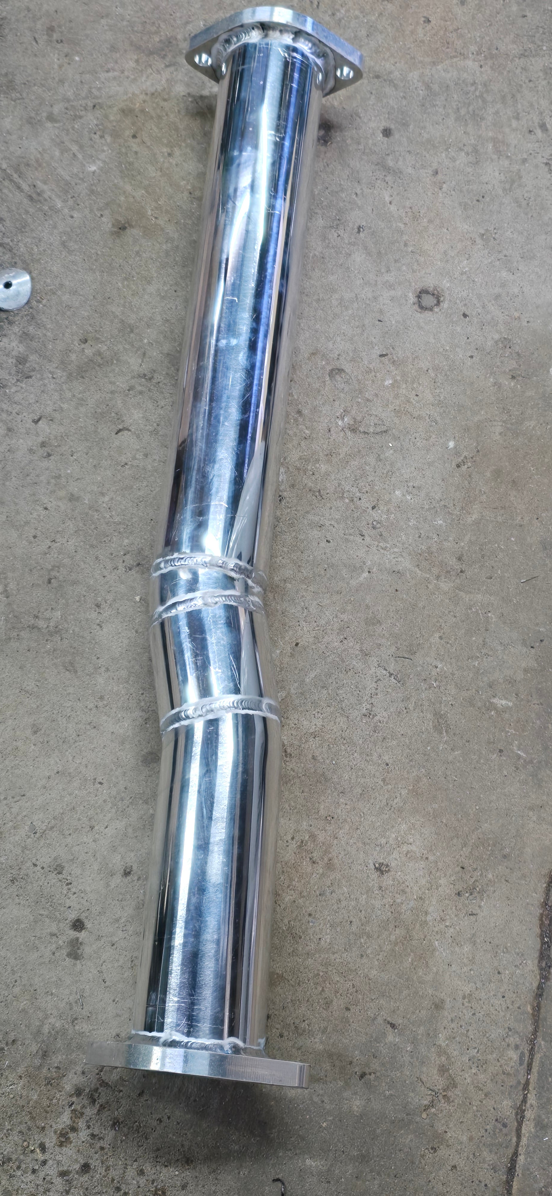 Tubo de escape de fabricación mejorada (Evo X)