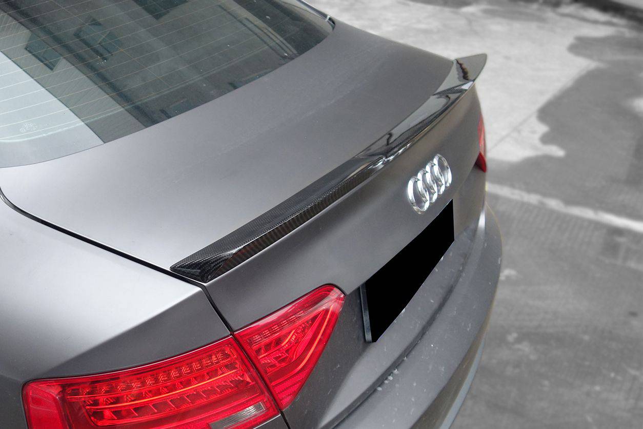 Carbonado 2009-2015 Audi A5 Sline S5 Sedan RW Style Carbon Fiber Trunk Spoiler