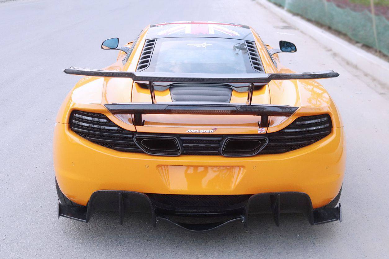Carbonado 2011-2017 McLaren 650S MP4 12C BKSS Style Carbon Fiber Trunk Spoiler
