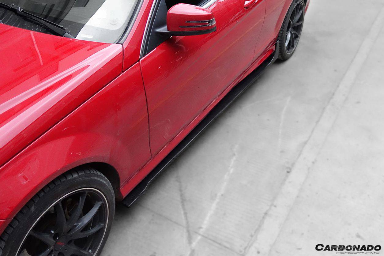 Faldones laterales estilo DP para Mercedes Benz W204 C63 AMG Clase C Coupé Carbonado 2012-2014