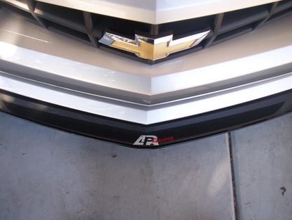 Divisor de viento delantero de fibra de carbono APR (Chevrolet Camaro SS 2014-2015)