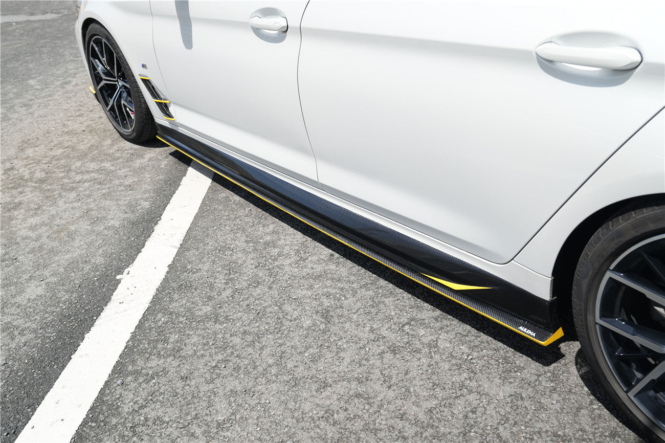 Carbonado 2016-2023 BMW 5 Series G38 M-tech AD Style Dry Carbon Fiber Side Skirts
