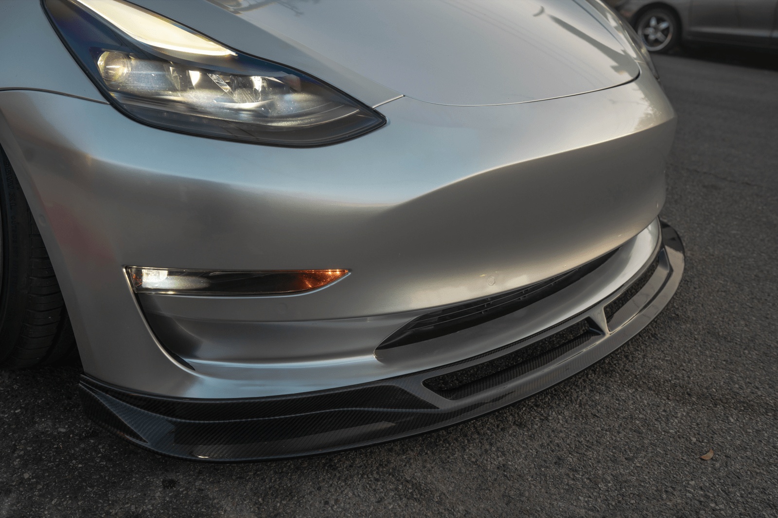 Street Hunter Tesla Model 3 Front Lip - Street Hunter