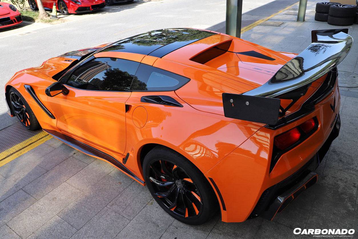 Baúl estilo Carbonado Corvette C7 Z51 Grandsport Z06 BKSS (2013-2019)