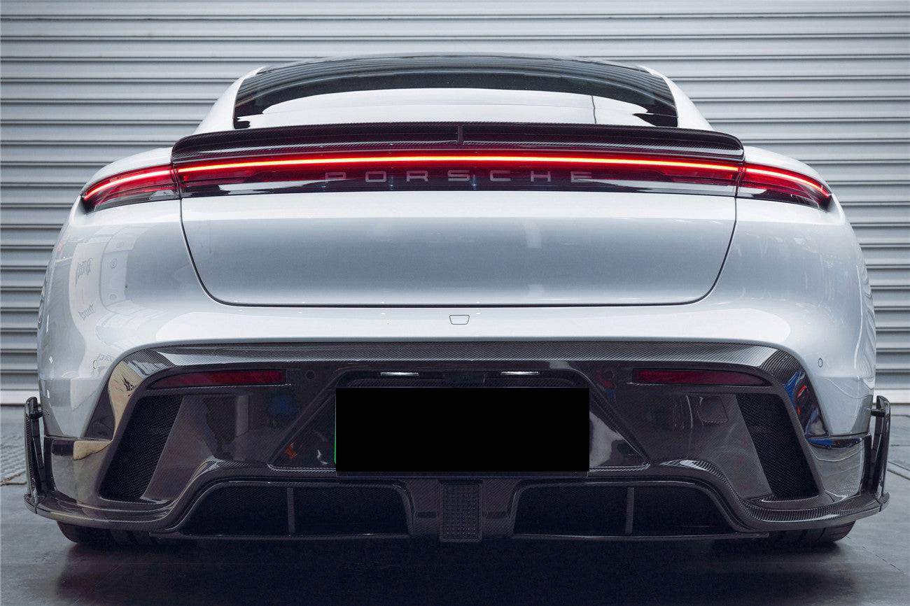 Carbonado 2019-2023 Porsche Taycan 4 4S GTS TURBO CADO Style Carbon Fiber Rear Diffuser