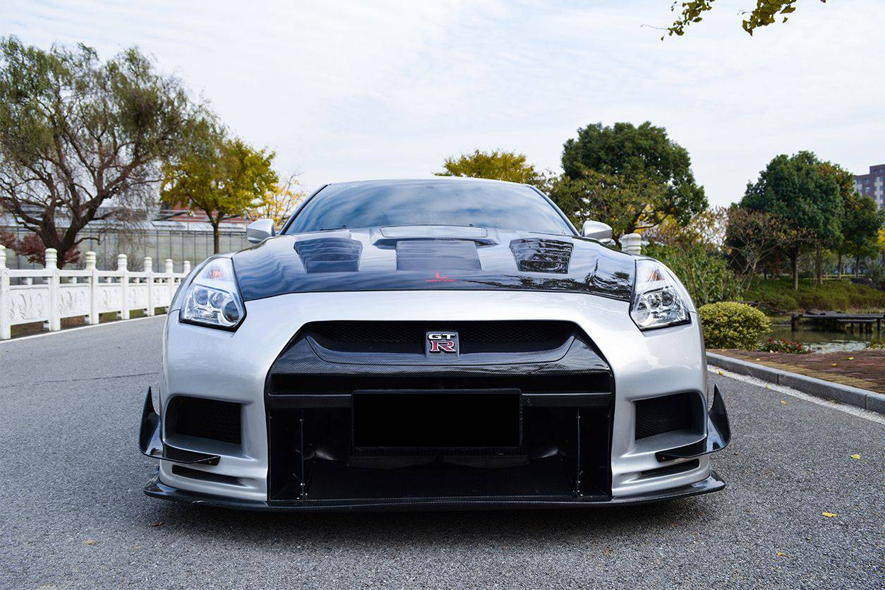 Carbonado TPR Style Front Bumper | 2008-2016 Nissan GTR R35
