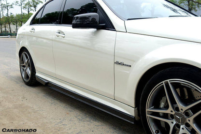 Faldones laterales de fibra de carbono para Mercedes Benz W204 C63 AMG Sedán (2008-2014)