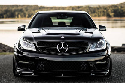 Carbonado 2012-2014 Mercedes Benz W204 C63 AMG VS Style Carbon Fiber Front Lip