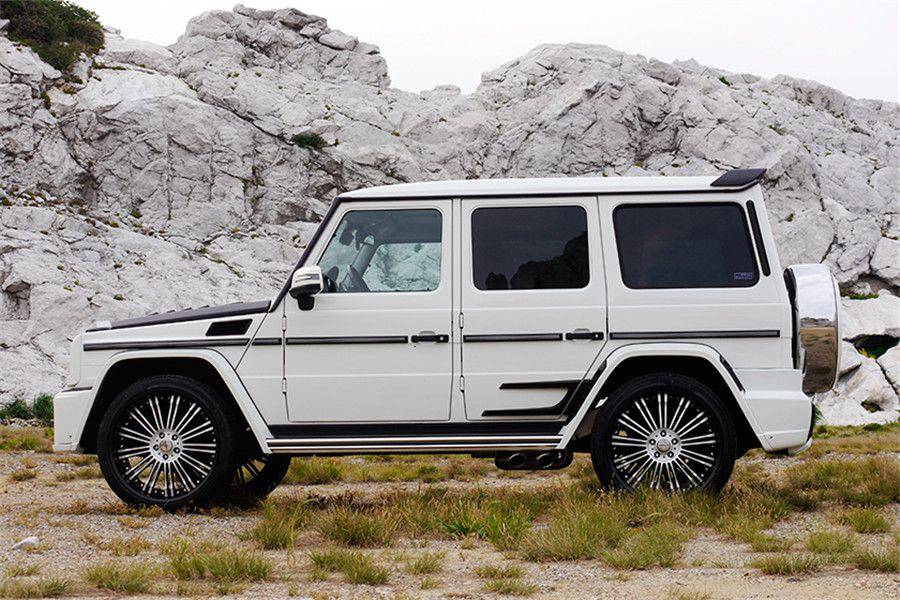 Carbonado 2003-2018 Mercedes Benz W463 G Wagon CLASS WD Style Roof Spoiler