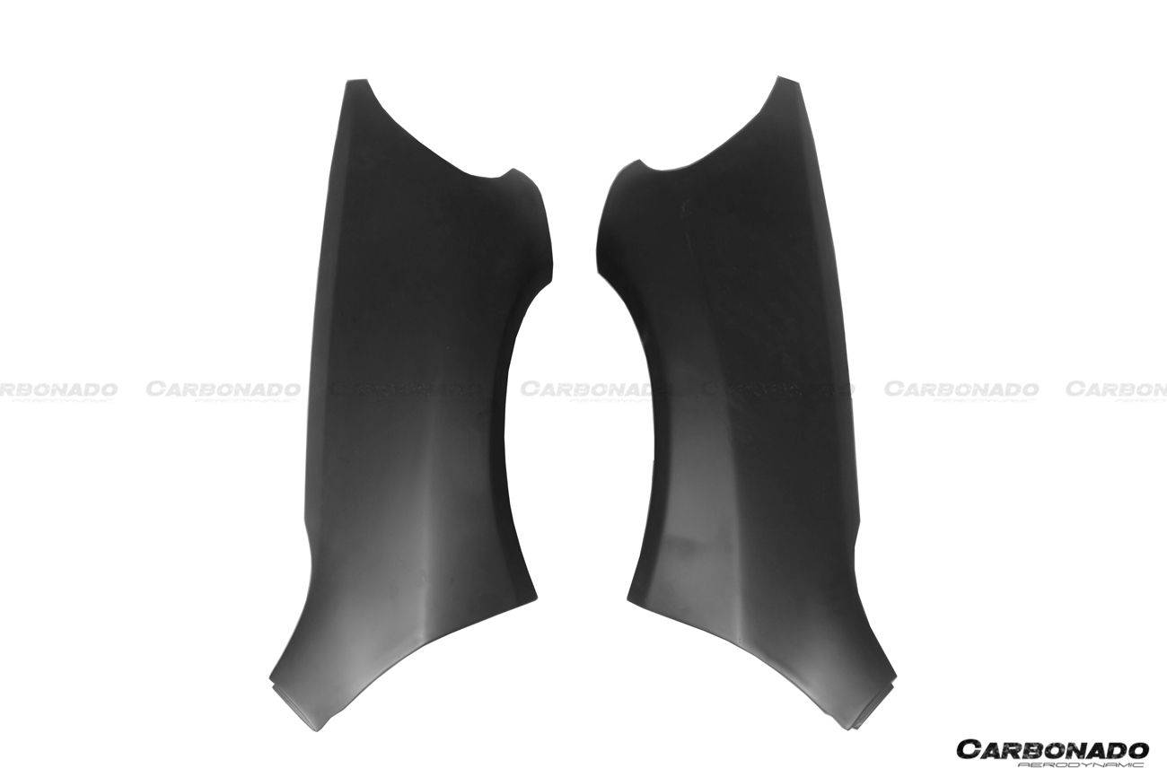 Carbonado 2011-2014 McLaren MP4 12C 675LT Style Part Carbon Fiber Front Bumper And Fender