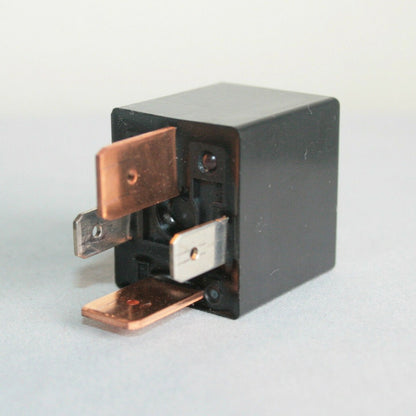 Mitsubishi OEM Mitsubishi AC Cooling Fan Relay