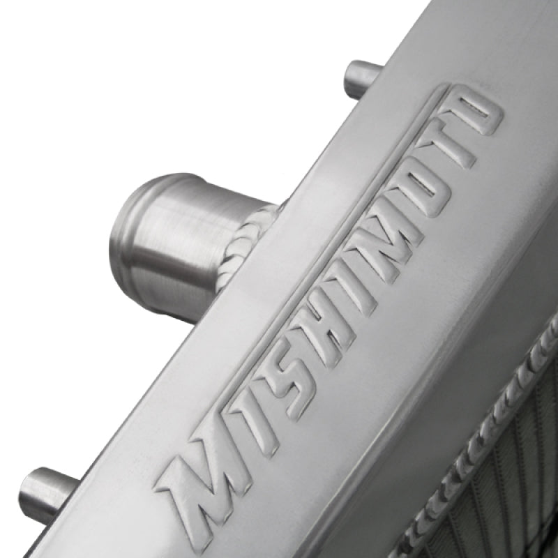 Radiador de aluminio Mishimoto (95-99 DSM) 