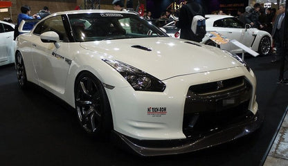 JDC アミューズ スタイル カーボンファイバー フロント リップ (9-11 R35 GT-R)