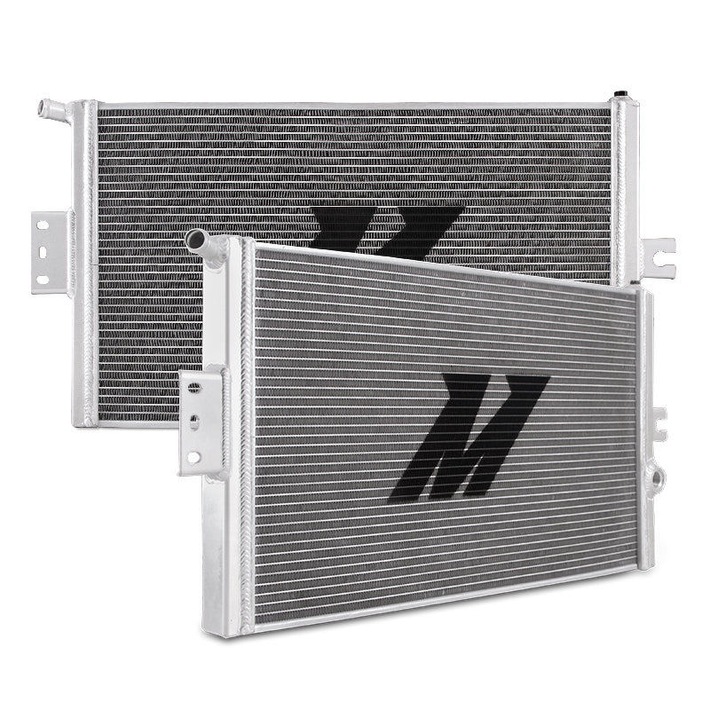 Intercambiador de calor de alto rendimiento Mishimoto (16+ Infiniti Q50/Q60 3.0T)