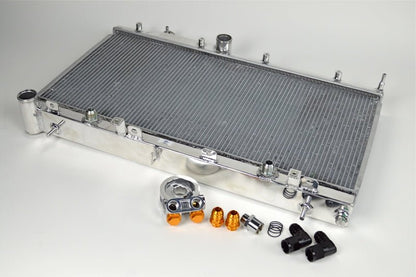 CSF 2 - Row Radiator w/Built - In Oil Cooler (08 - 15 Subaru WRX/STI) - CSF