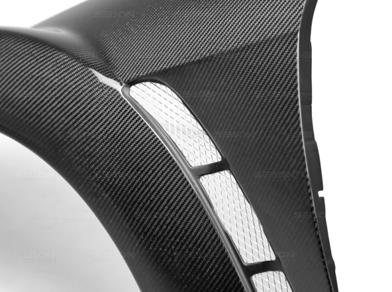 Seibon Carbon Fiber Fenders (Mazda RX-8)