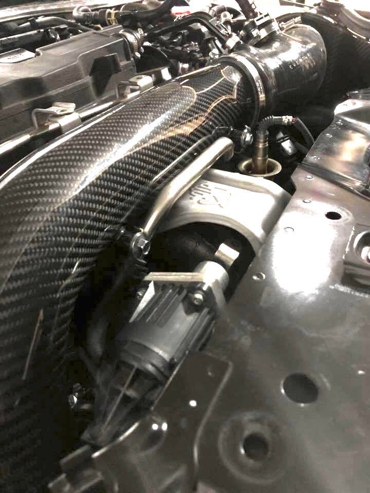 Eventuri Carbon Charge Pipe - Honda FK8 Civic Type R - Eventuri