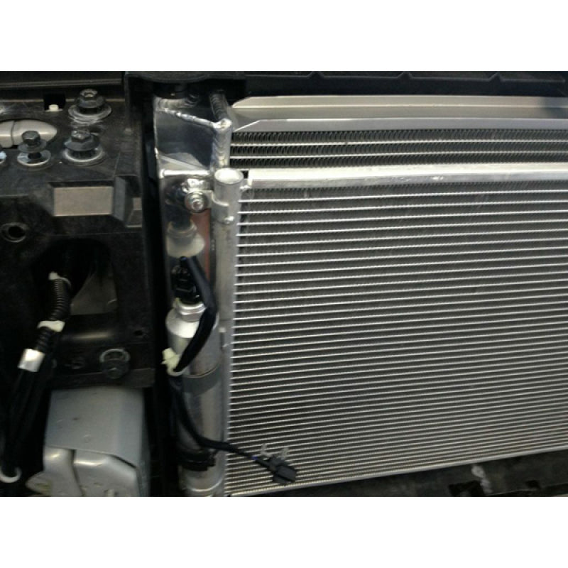 Mishimoto Manual Radiator (09+ Nissan 370Z)