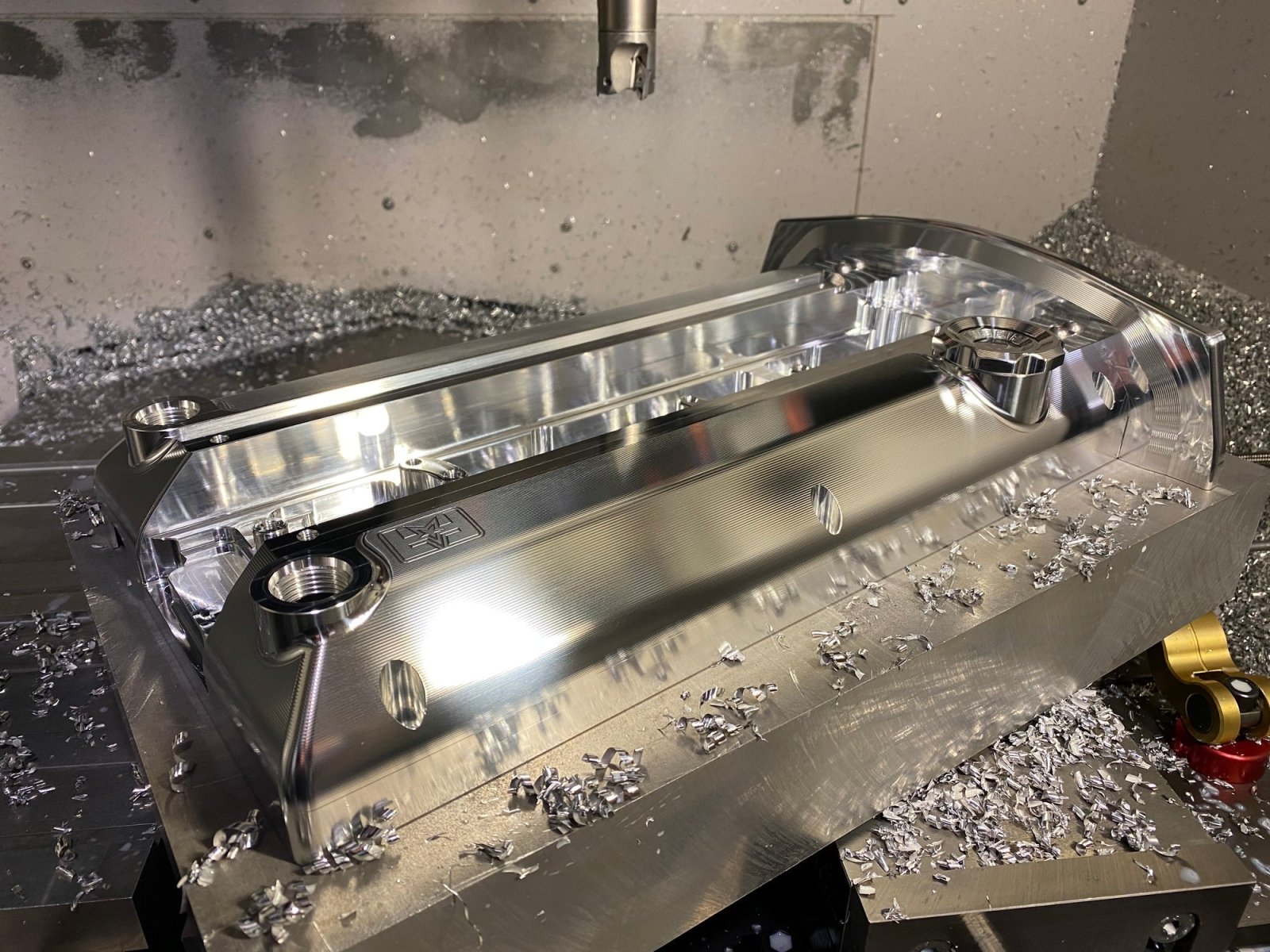 Frontline Fabrication V2 Billet Aluminum Valve Cover (Evo 4 - 9) - JD Customs U.S.A