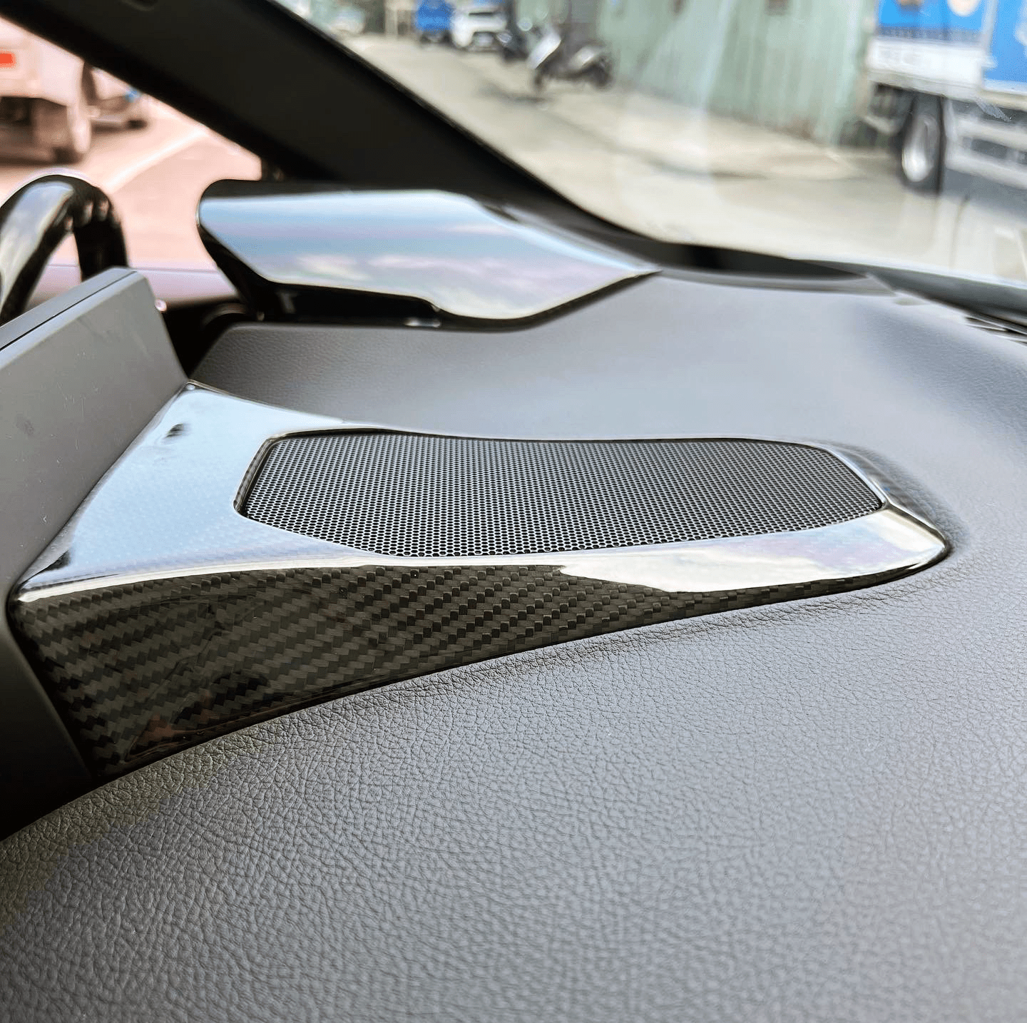 Rexpeed Dry Carbon Center Speaker Cover (MK5 Supra) - Rexpeed